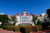 hong-kong-disneyland-hotel.jpg