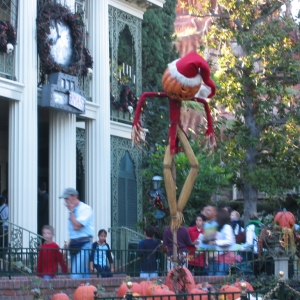 Disneyland ~ Holiday Touches