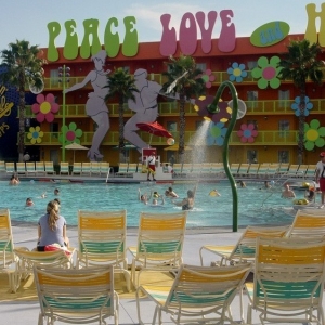 Pop_Century_Resort_Pool_20