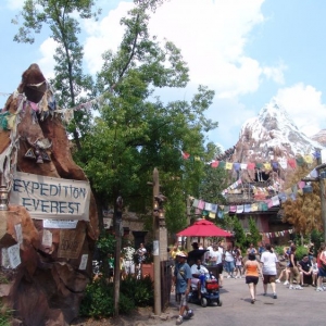 Expedition_Everest_02