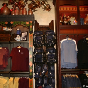 Expedition_Everest_Shop_04