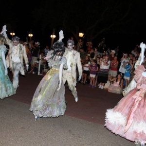 Boo-to-You_Halloween_Parade_23