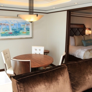 One-Bedroom-Suite-Concierge_T_-13