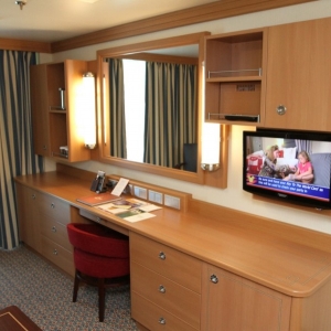 Stateroom-4A-10