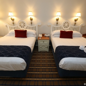 Yacht-Club-Standard-Room-12