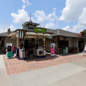 Disney-springs-marketplace-27