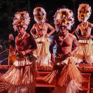 Aulani-Luau-001