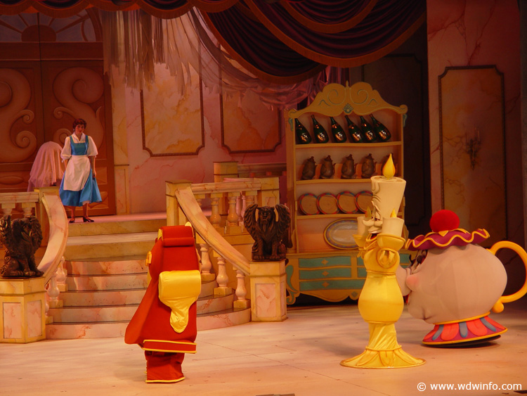 Beauty_and_the_Beast_Stage_Show_07