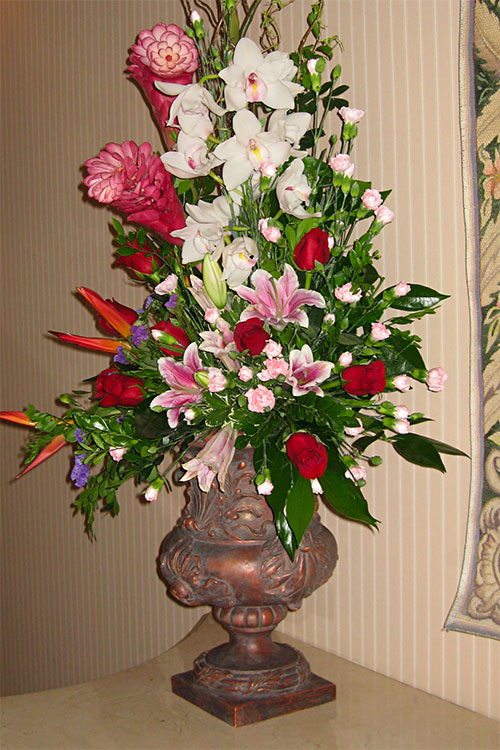 GF flowers vase