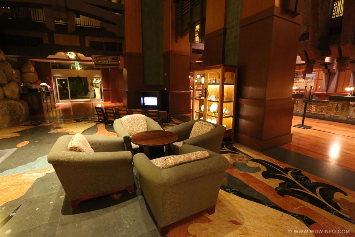 Grand-Californian-Hotel-Lobby-23