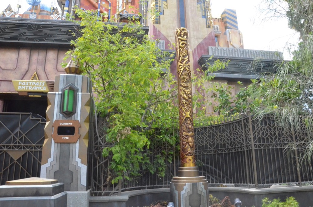 Guardians-of-the-Galaxy-Mission-Breakout-099