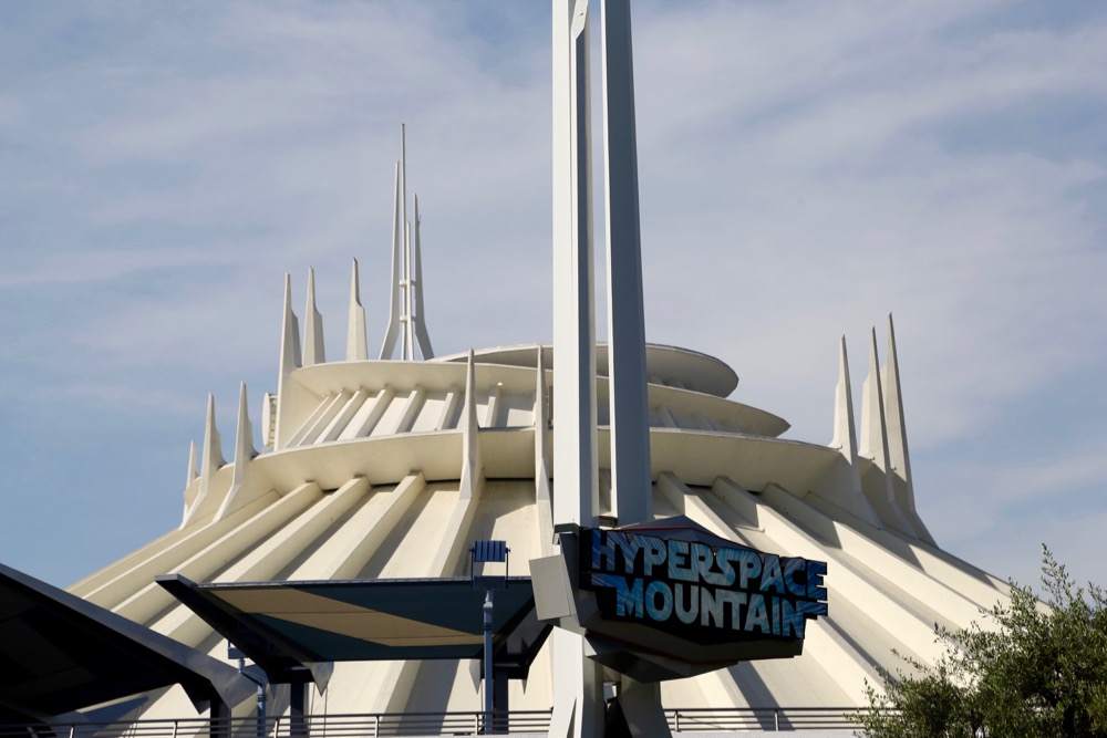Hyperspace-Mountain-02