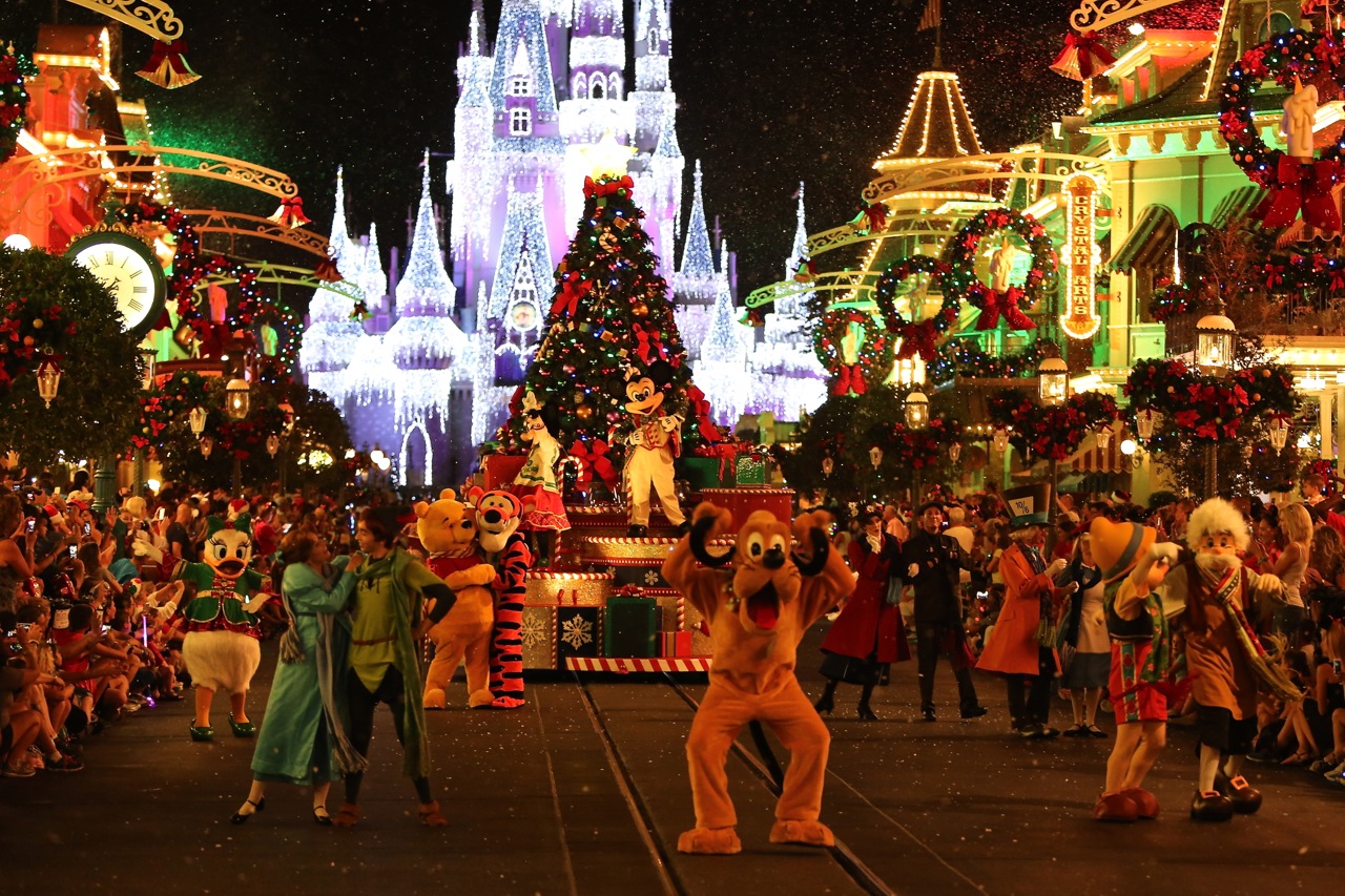 Mickeys-Very-Merry-Christmas-Party-2015-231