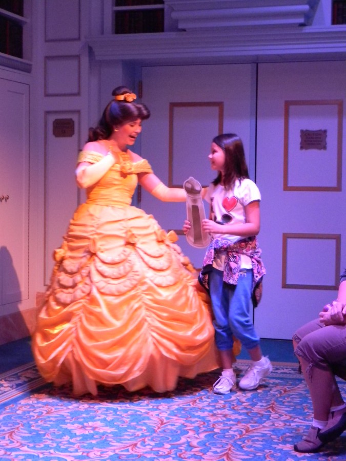 She meets Belle!