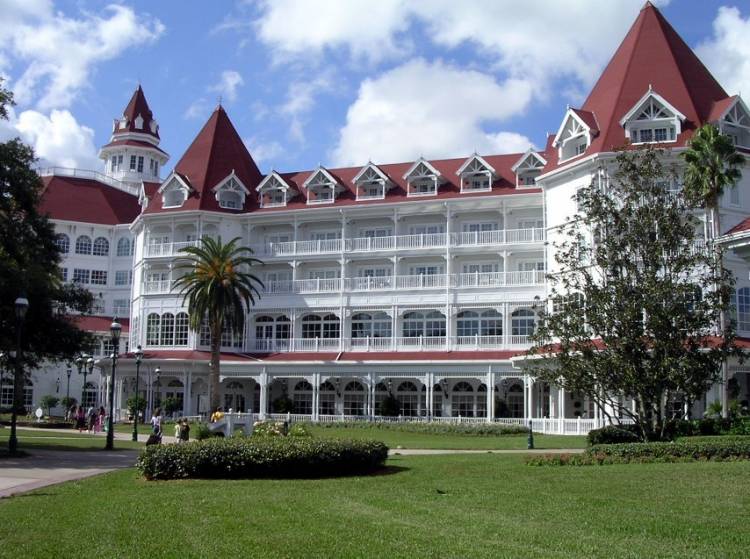 The Grand Floridian in Winter