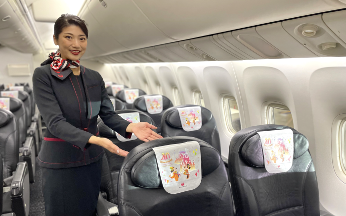 Japan-Airlines-Tokyo-Disney-40th-anniversary-disney-plane-headrests-700x438.png