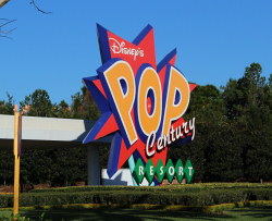 pop-century-entrance-10t.jpg