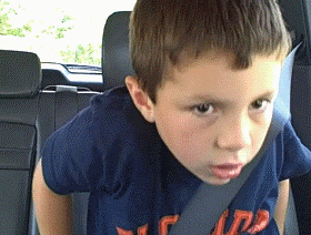 Dentist-Kid-Freaks-Out-Before-Passing-Out-Gif.gif
