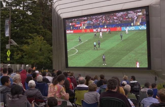 Outdoor-Screening_World-Cup_2018-07.jpg