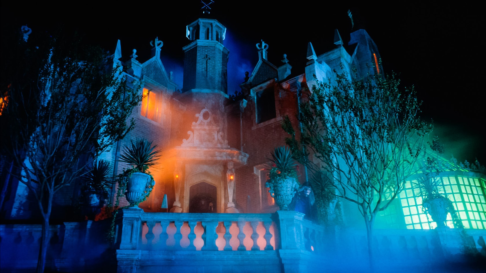 The Haunted Mansion | Magic Kingdom Attractions | Walt Disney World Resort