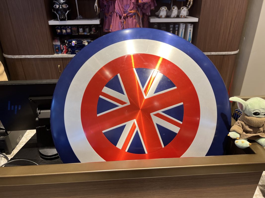 Captain Carters Vibranium Shield Marvel Hero Relic 00004