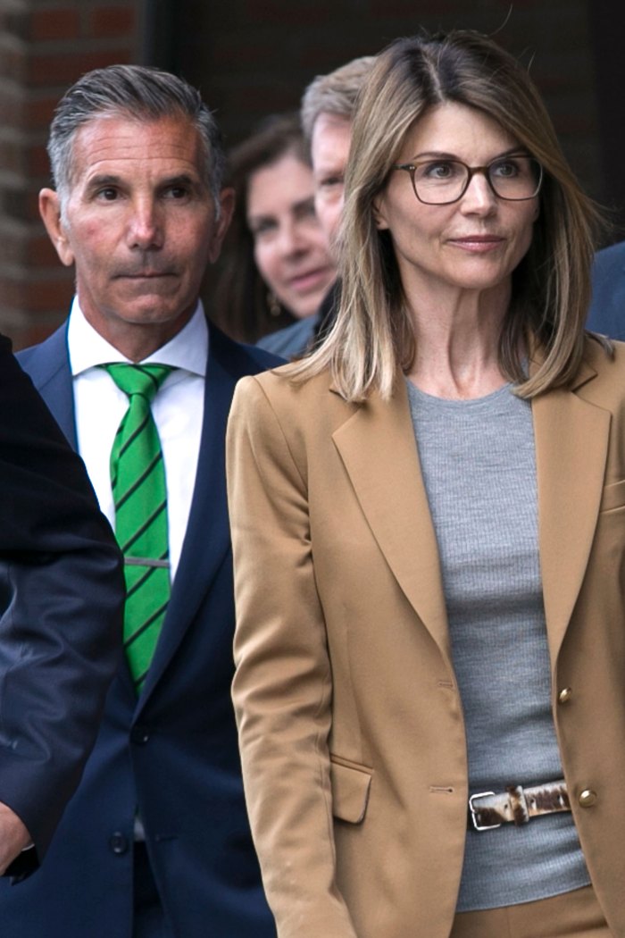 Lori-Loughlin-Husband-Mossimo-Giannulli-Debuts-New-Look-2-Days-Before-Expected-to-Report-to-Prison.jpg